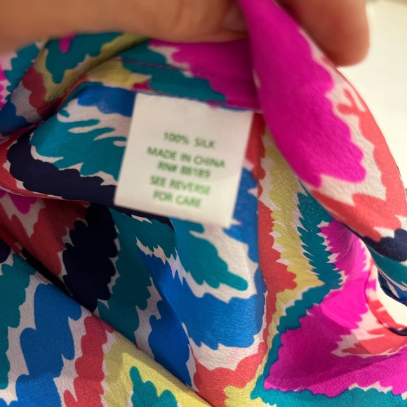 Lilly Pulitzer 🏝 Elsa Flame stitch Pattern Tunic, M, GUC - Picture 9 of 9